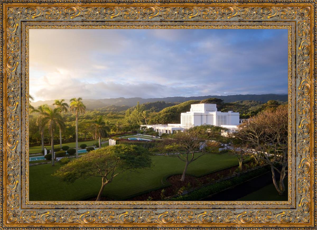 Laie Island Glow