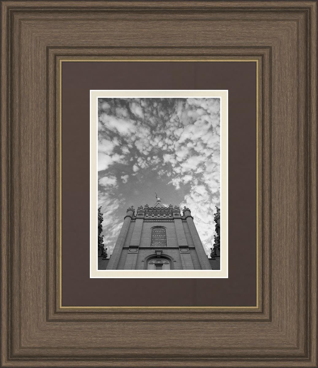 Moroni In The Clouds