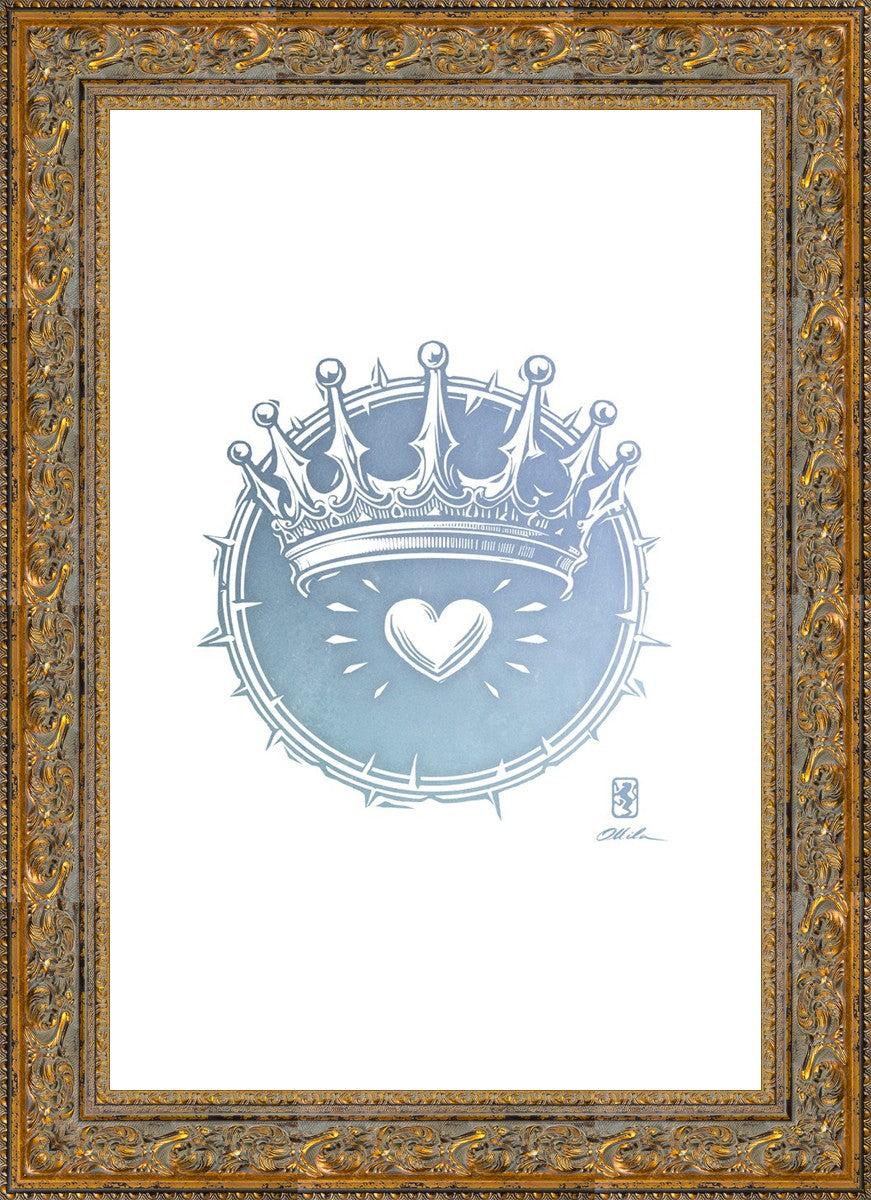 2 Crowns AZURE