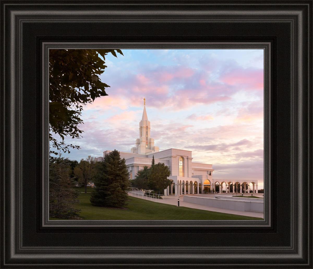 Bountiful Pastel Light