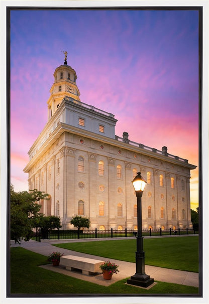 Nauvoo Pathway