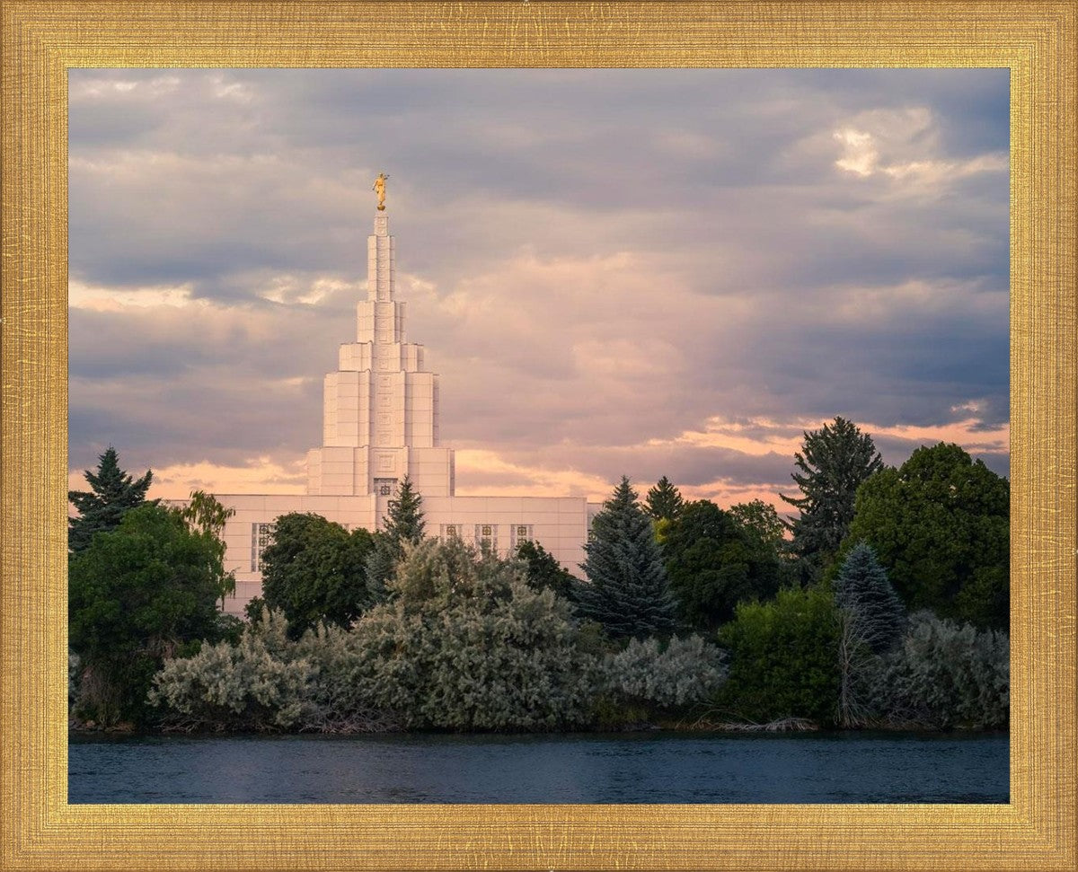 Idaho Falls Temple Eternal Light