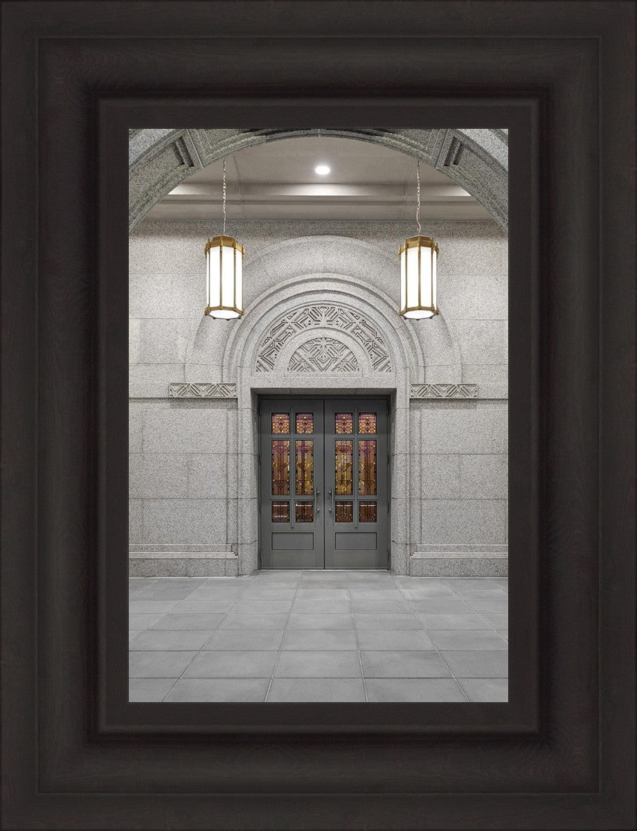 Helena Open The Door