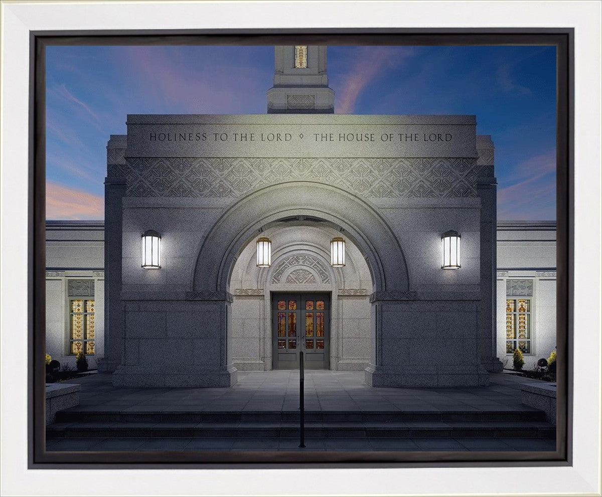 Helena Montana at Night