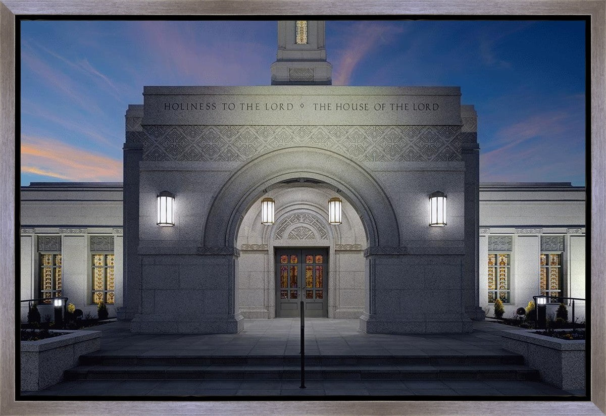 Helena Montana at Night