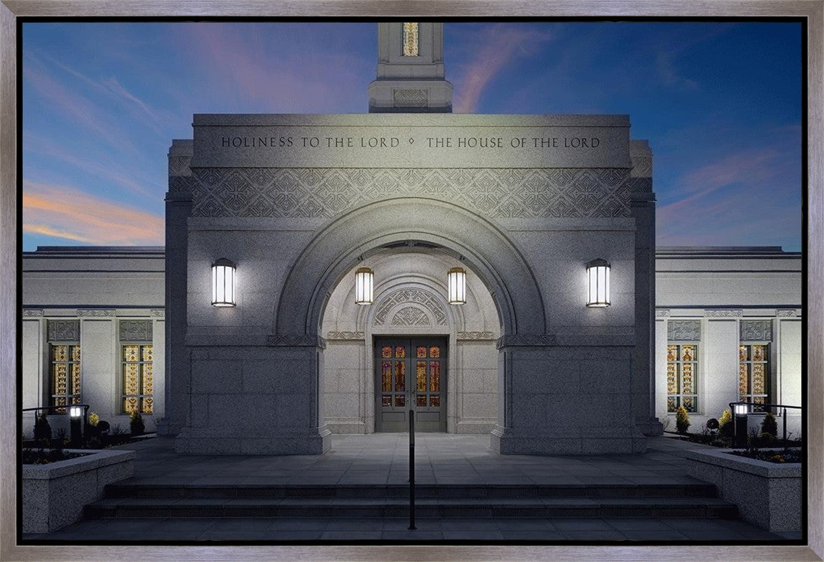 Helena Montana at Night