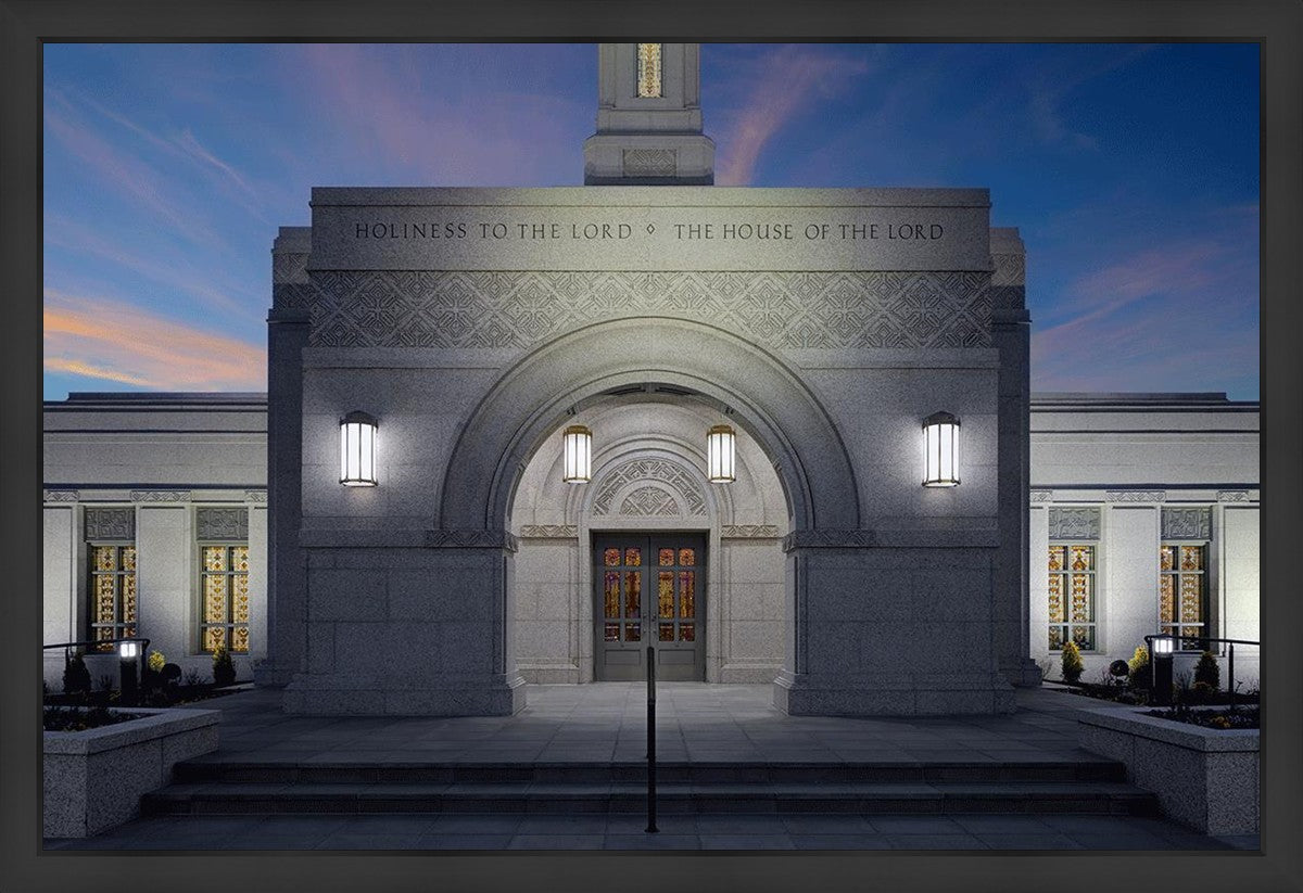 Helena Montana at Night