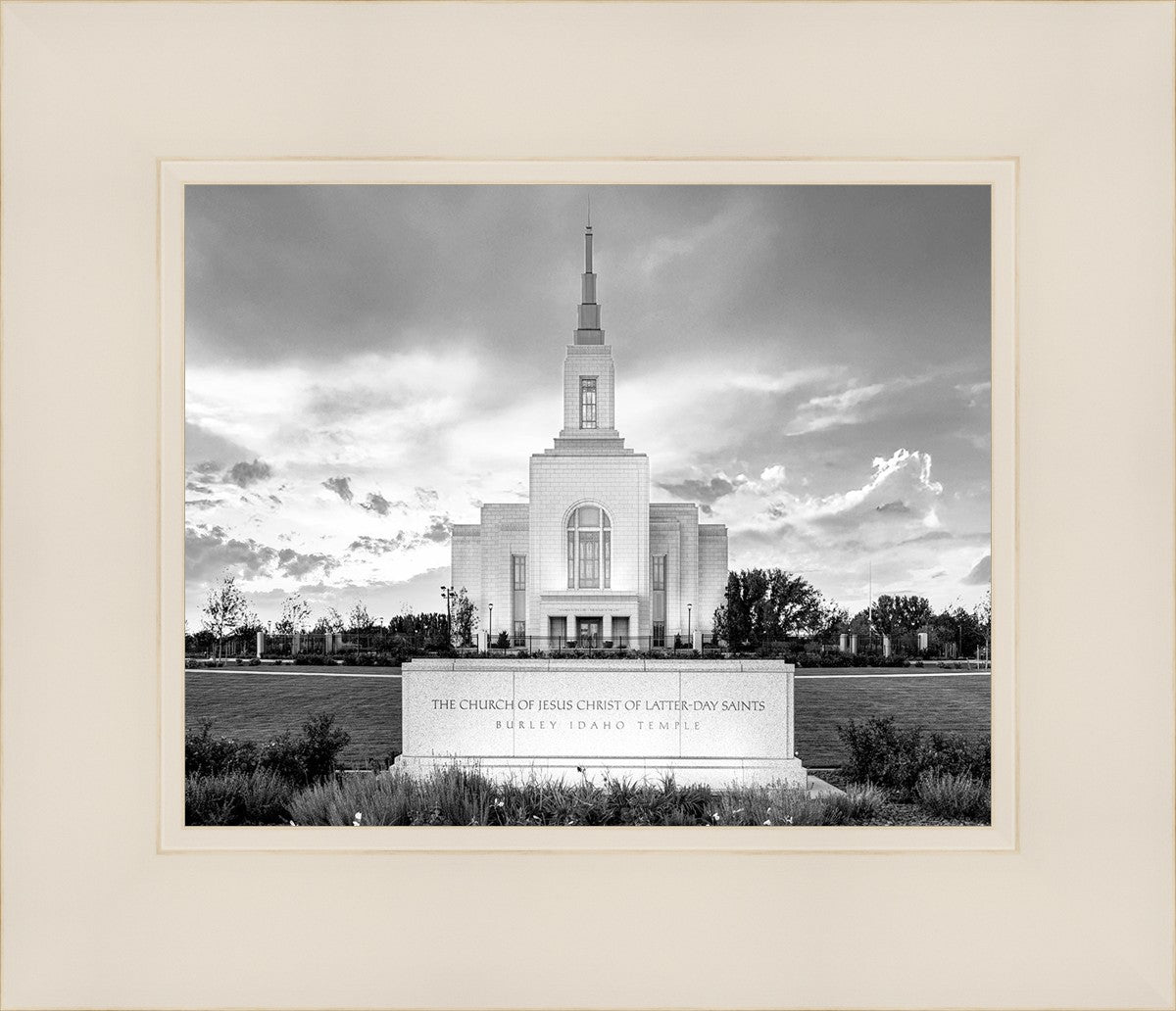 Burley Idaho Eternal - Black and White