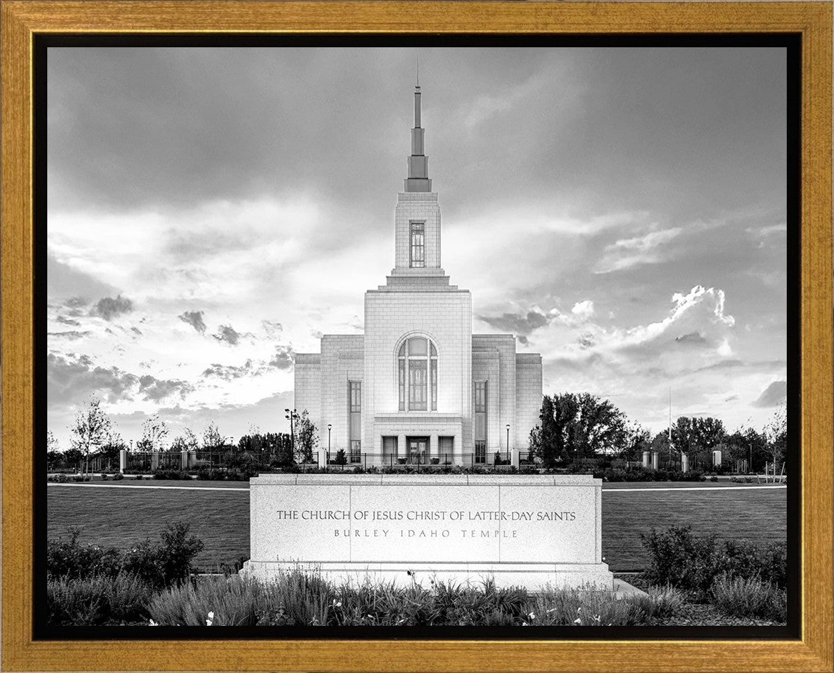 Burley Idaho Eternal - Black and White