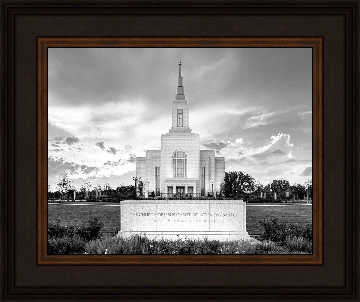 Burley Idaho Eternal - Black and White