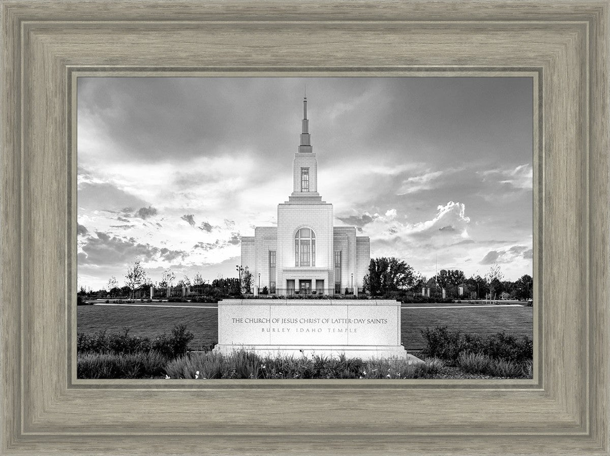 Burley Idaho Eternal - Black and White