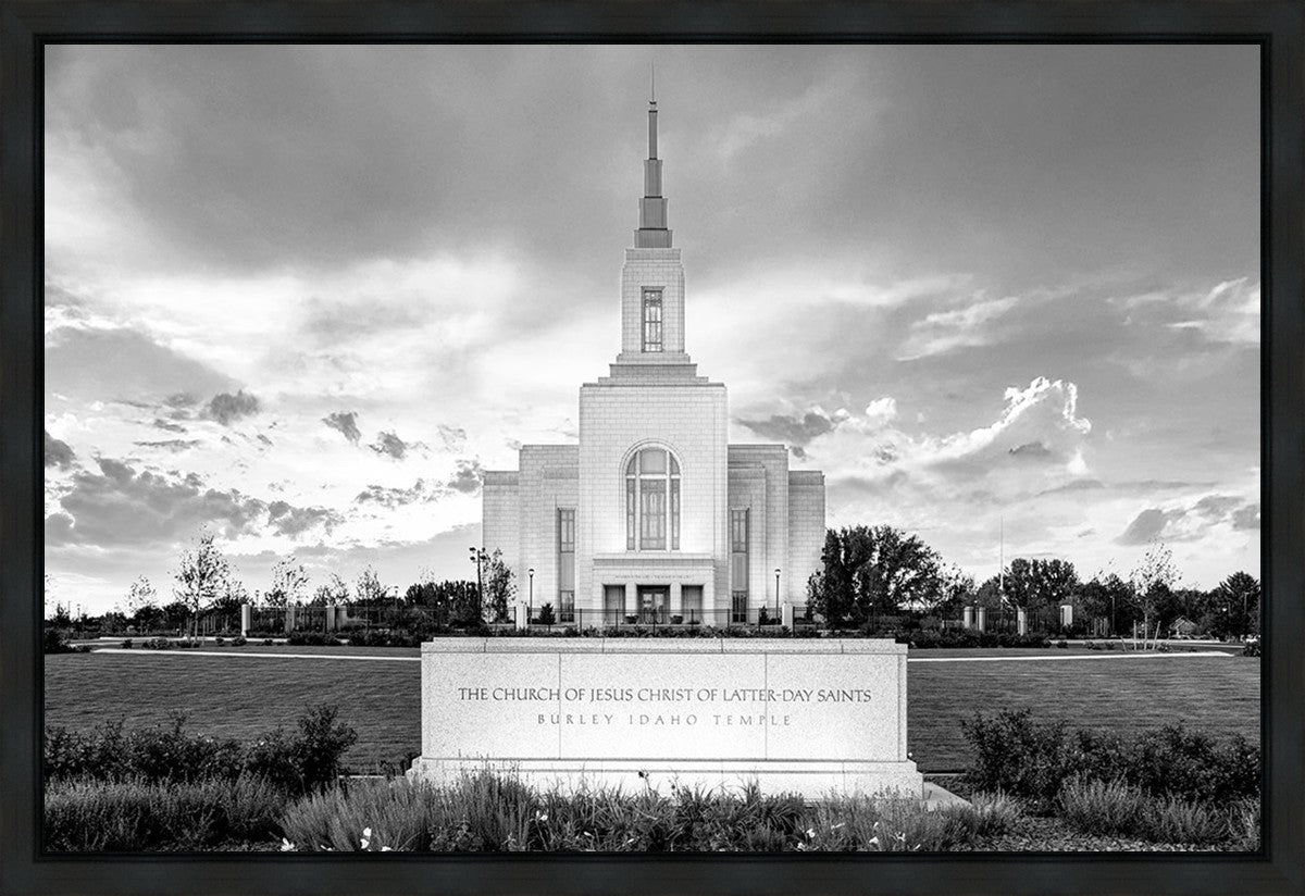 Burley Idaho Eternal - Black and White
