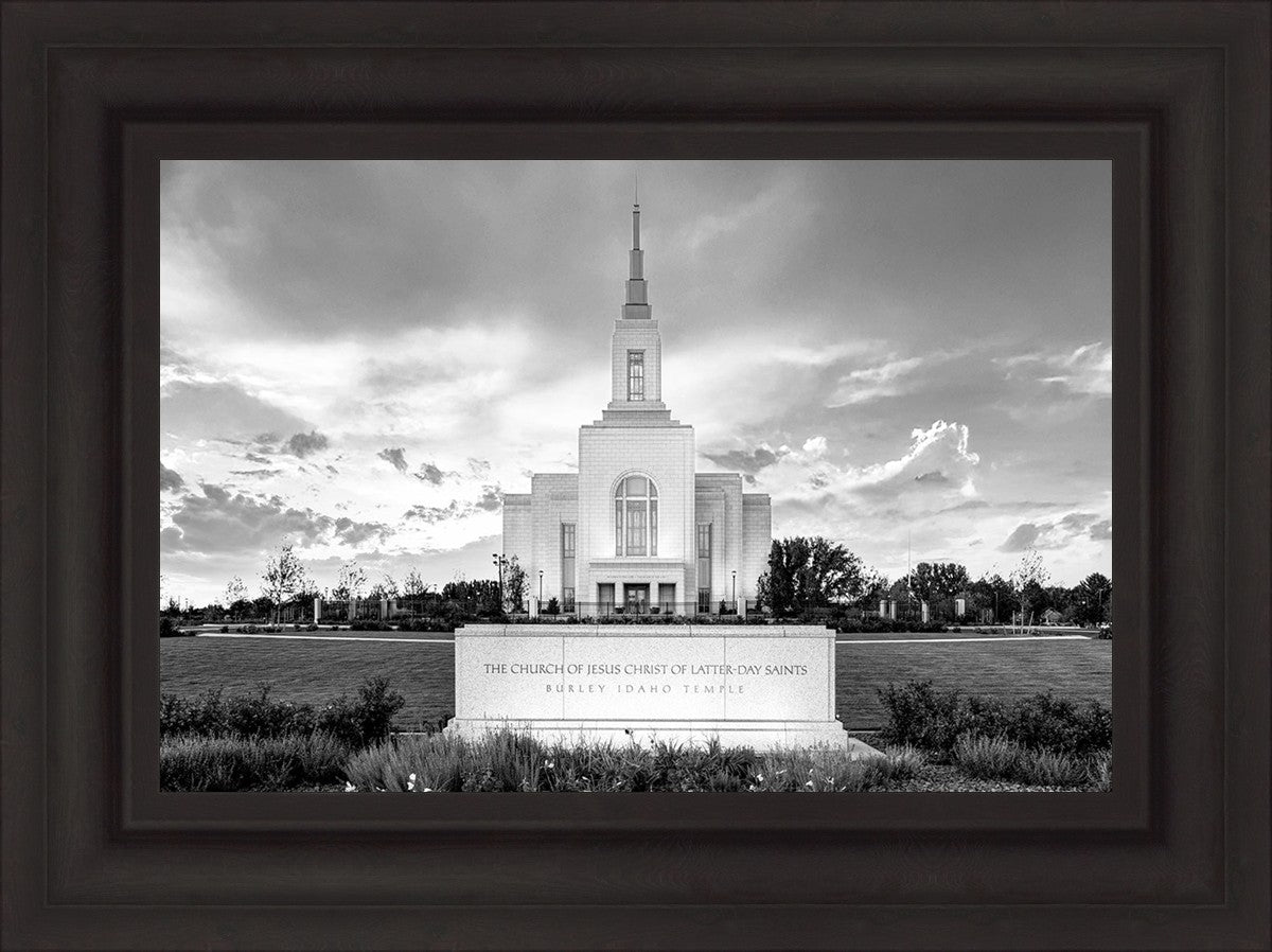 Burley Idaho Eternal - Black and White