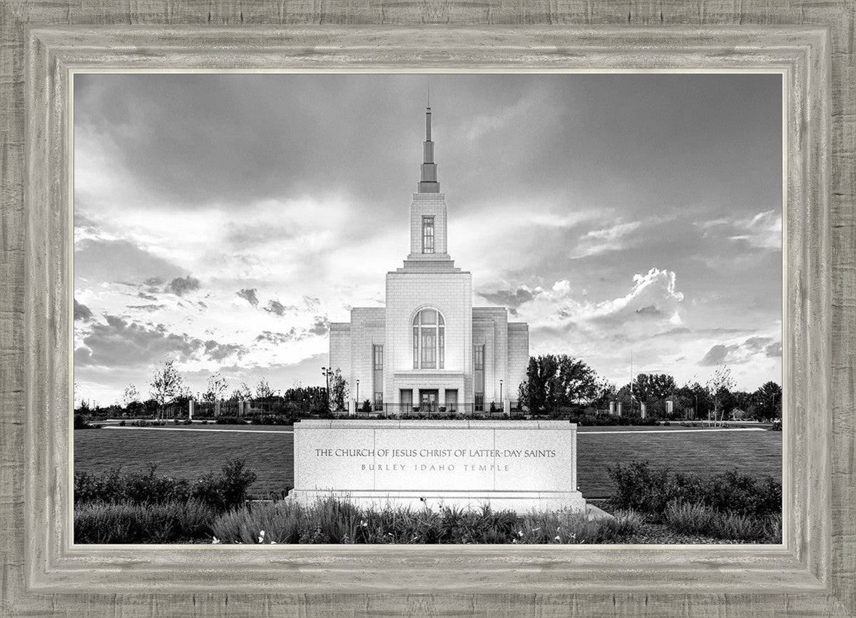 Burley Idaho Eternal - Black and White