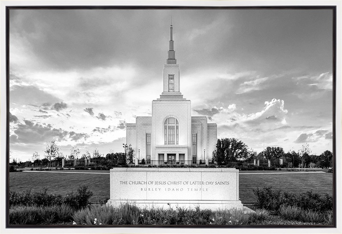 Burley Idaho Eternal - Black and White