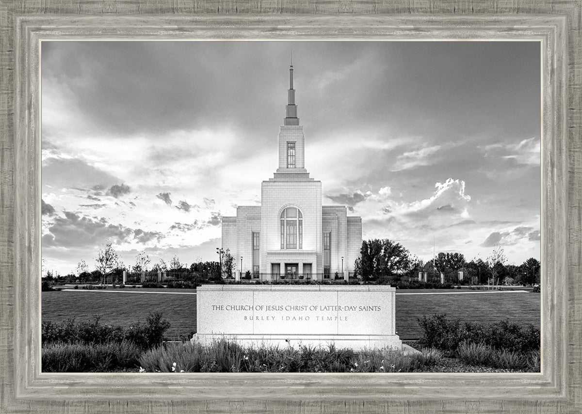 Burley Idaho Eternal - Black and White