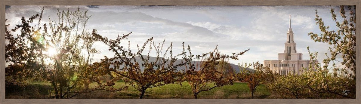 Payson, The Day Dawn Is Breaking