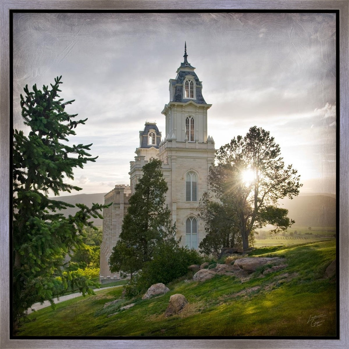 Manti Brightness and Glory