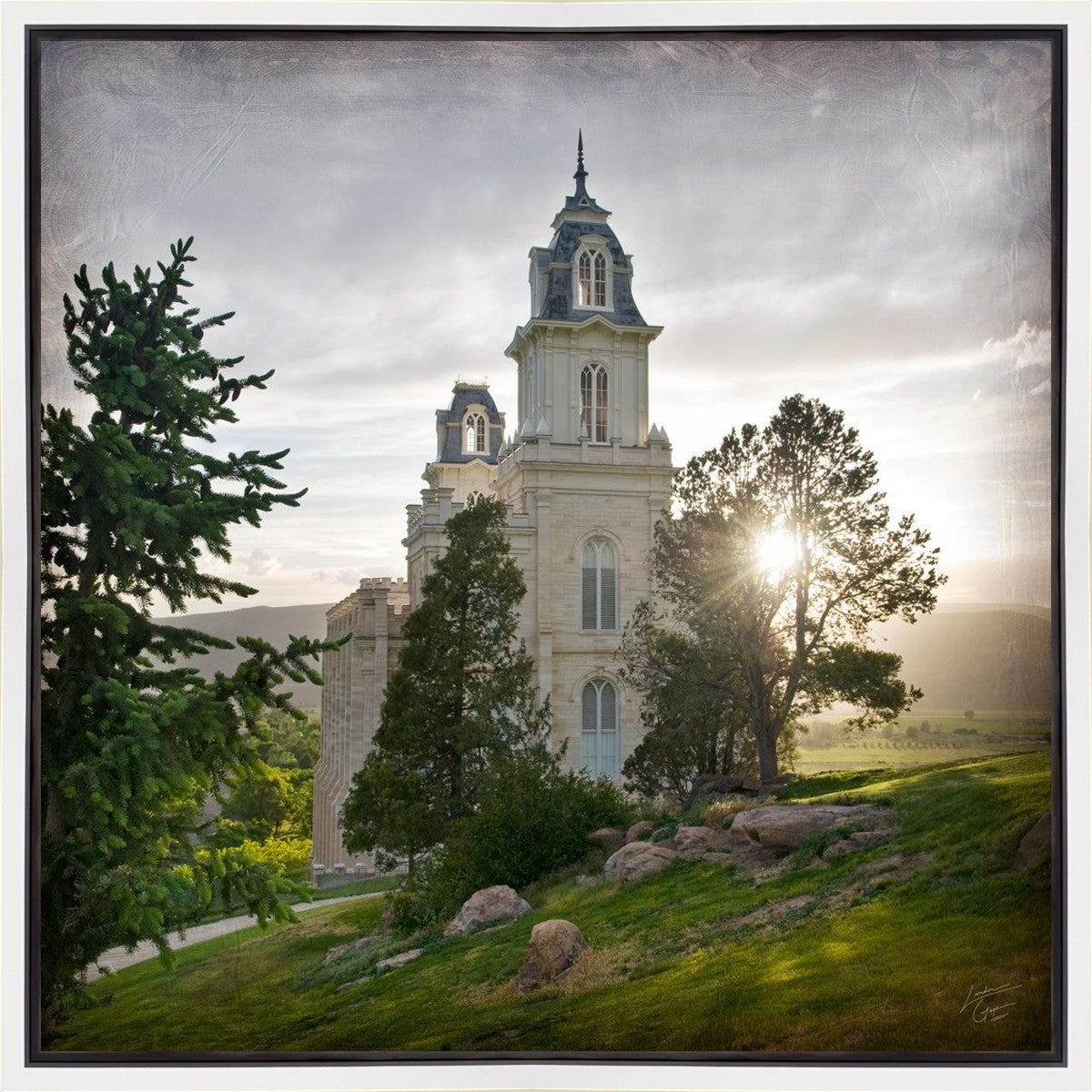 Manti Brightness and Glory