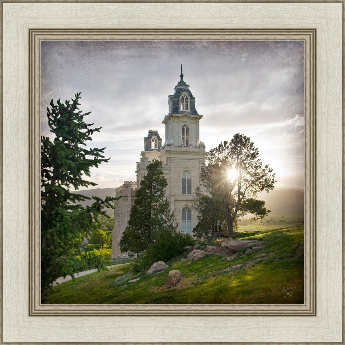 Manti Brightness and Glory