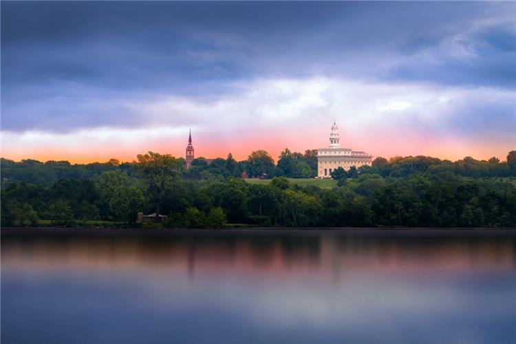 Leaving Nauvoo