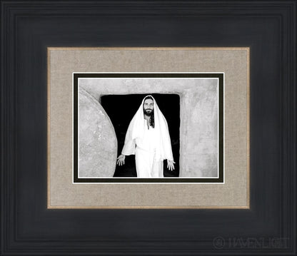 The Resurrected Christ Open Edition Print / 7 X 5 Black 14 3/4 12 Art